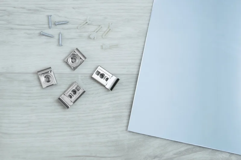 Peilin asennus Turku — ammattimainen peilien kiinnitys